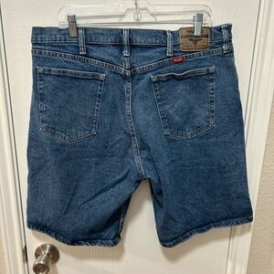 Wrangler Jorts Relaxed Fit y2k Waist Size 36
